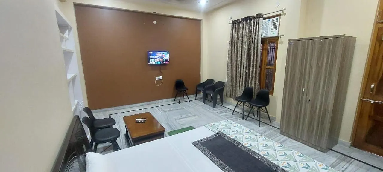 Urmila'S Homestay Varanasi