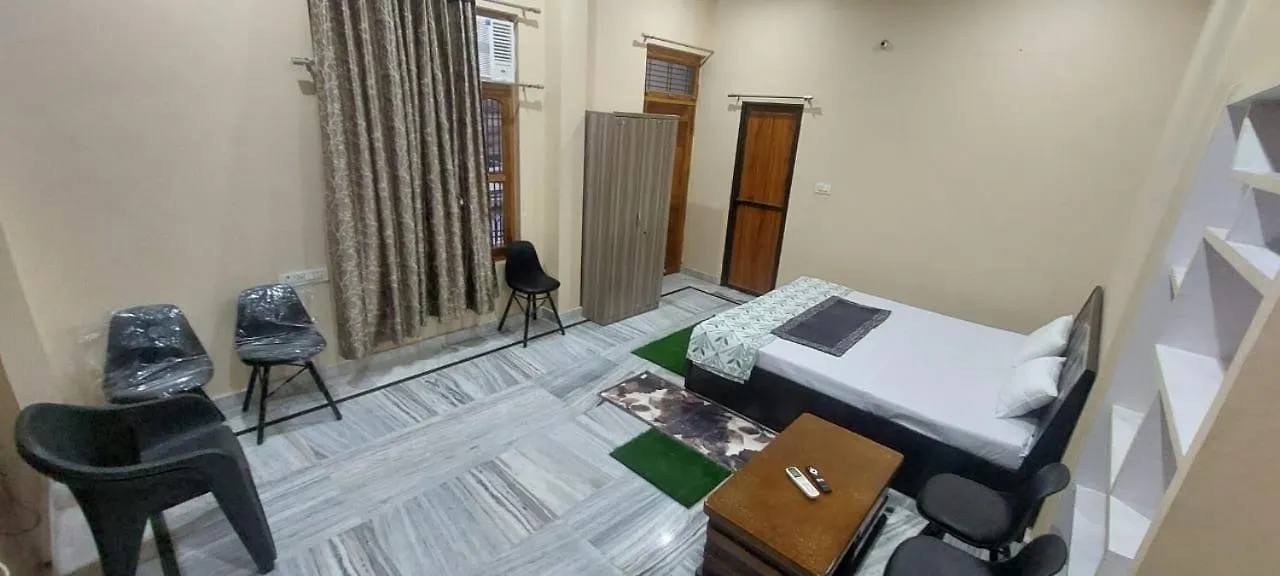 Urmila'S Homestay Varanasi 0*,  India
