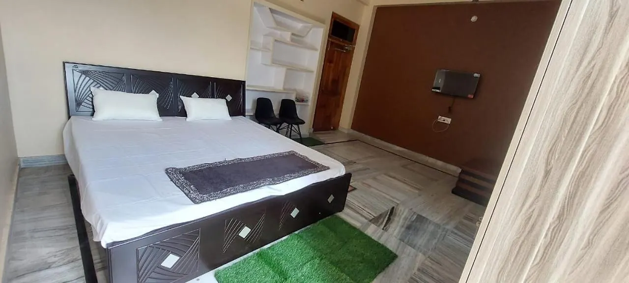 Urmila'S Homestay Varanasi